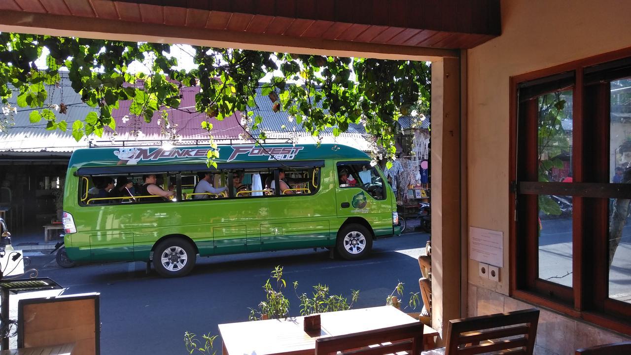 布拉塔酒店 乌布 外观 照片